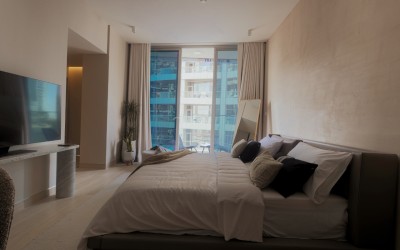 crm/assets/files/project_files/177/_thumbnail_file63c7ff7b54040-byt_prodej_dubai_marina_studio-BEDROOM2.jpeg